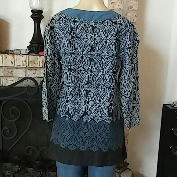 Sagharbor casual/party blouse - Picture 3 of 8